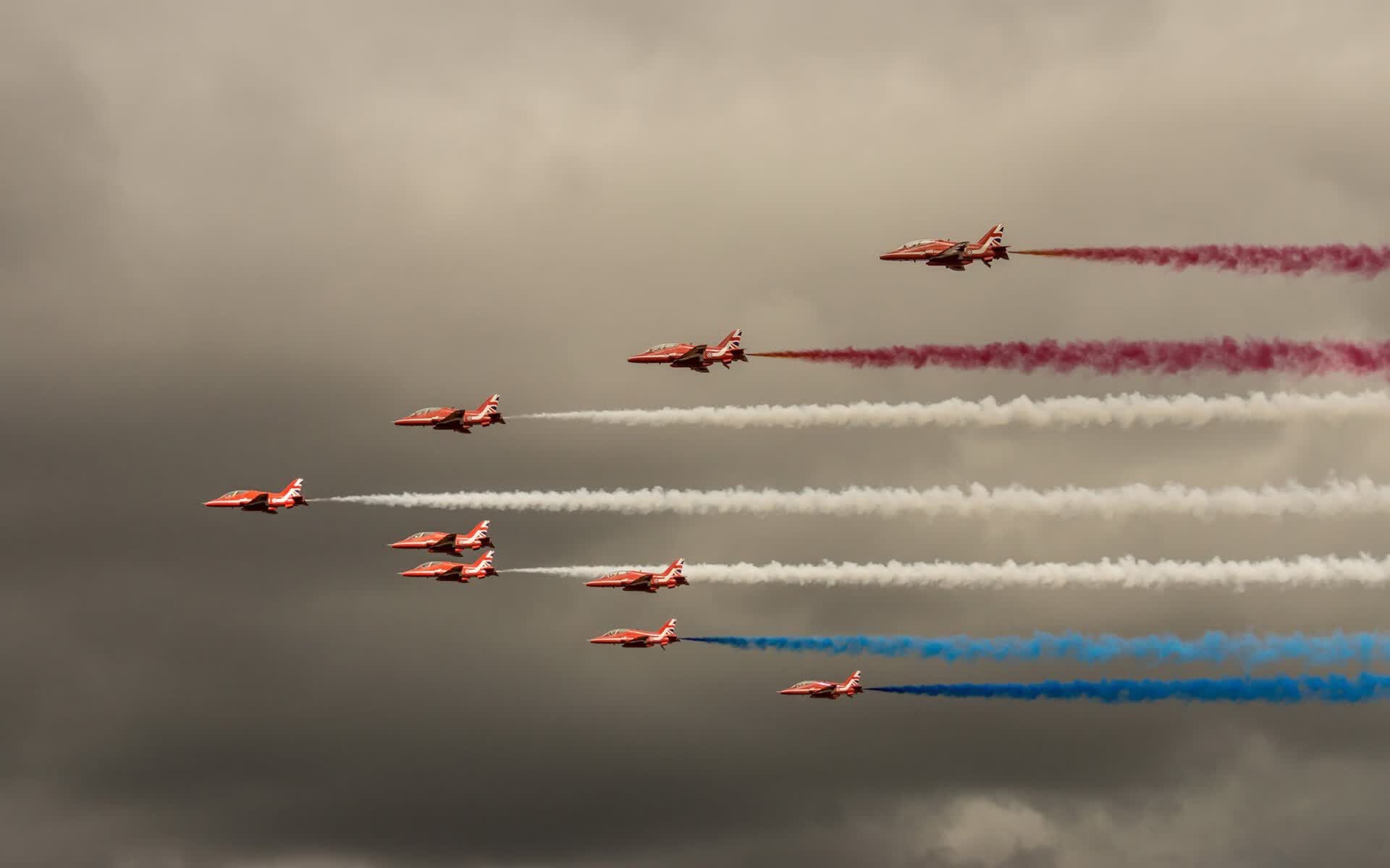 软件开发多少钱一天（开发软件一个月能赚多少钱）